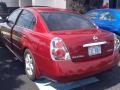 2005 Code Red Nissan Altima 2.5 S  photo #9