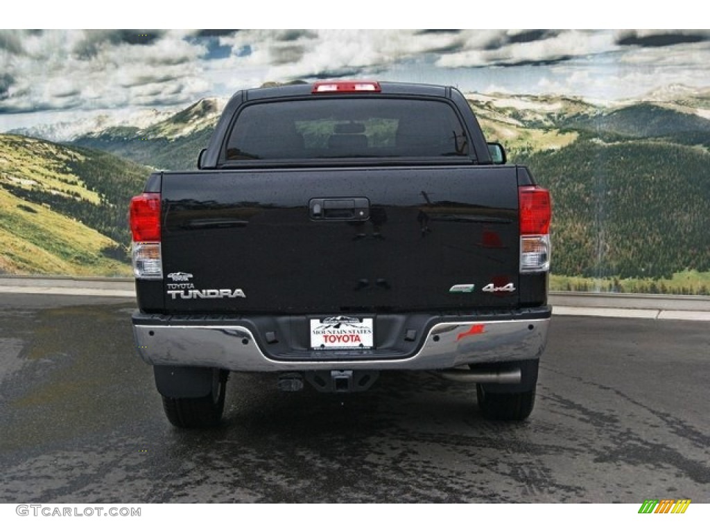 2013 Tundra Platinum CrewMax 4x4 - Black / Graphite photo #4