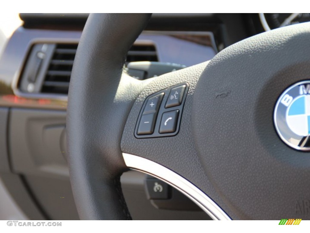 2013 BMW 3 Series 328i xDrive Coupe Controls Photo #82435251