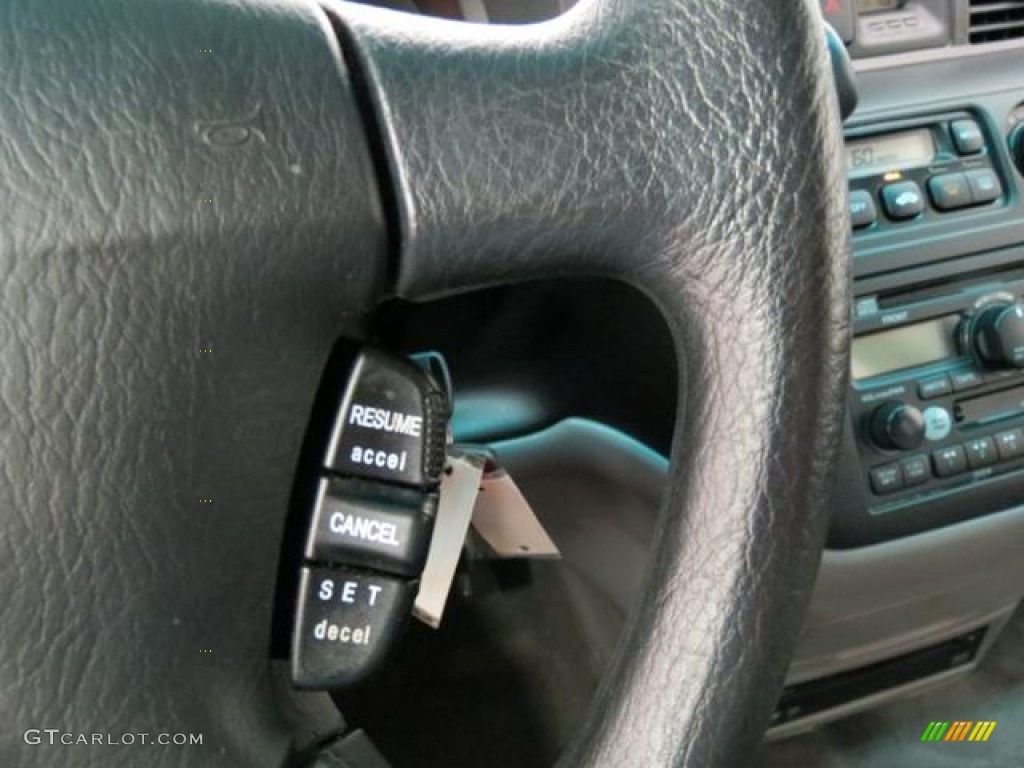2003 Honda Odyssey EX-L Controls Photo #82435969