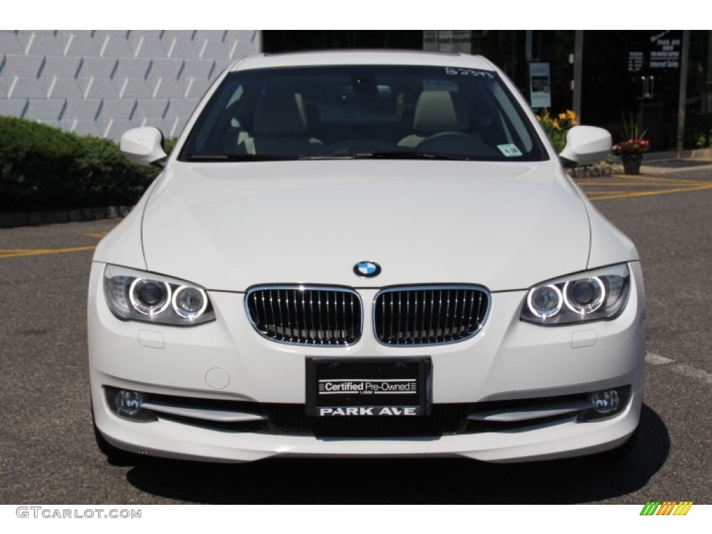 2011 3 Series 328i xDrive Coupe - Alpine White / Oyster/Black Dakota Leather photo #2