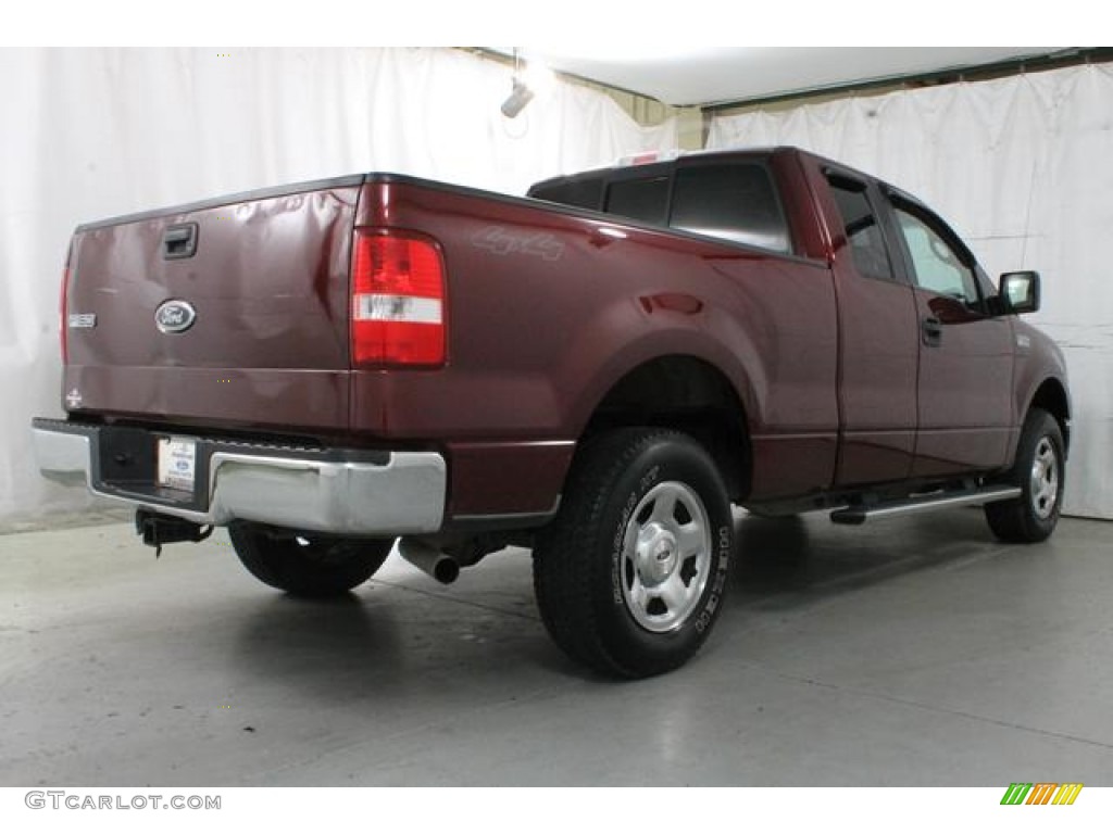 2005 F150 XL SuperCab 4x4 - Dark Toreador Red Metallic / Medium Flint Grey photo #6