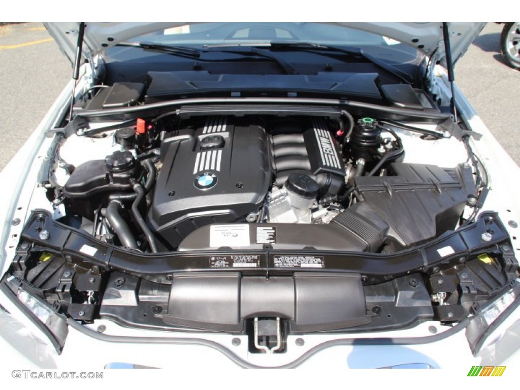2011 3 Series 328i xDrive Coupe - Alpine White / Oyster/Black Dakota Leather photo #28