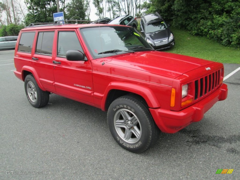 2000 Cherokee Classic 4x4 - Flame Red / Agate Black photo #4