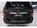 Black - ML 350 4Matic Photo No. 5
