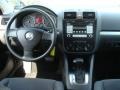 Black Uni - Jetta S Sedan Photo No. 9