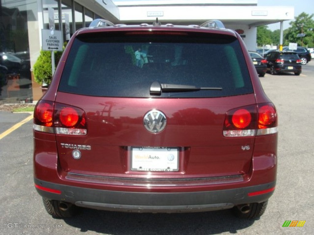 2008 Touareg 2 VR6 - Cranberry Red Metallic / Pure Beige photo #5