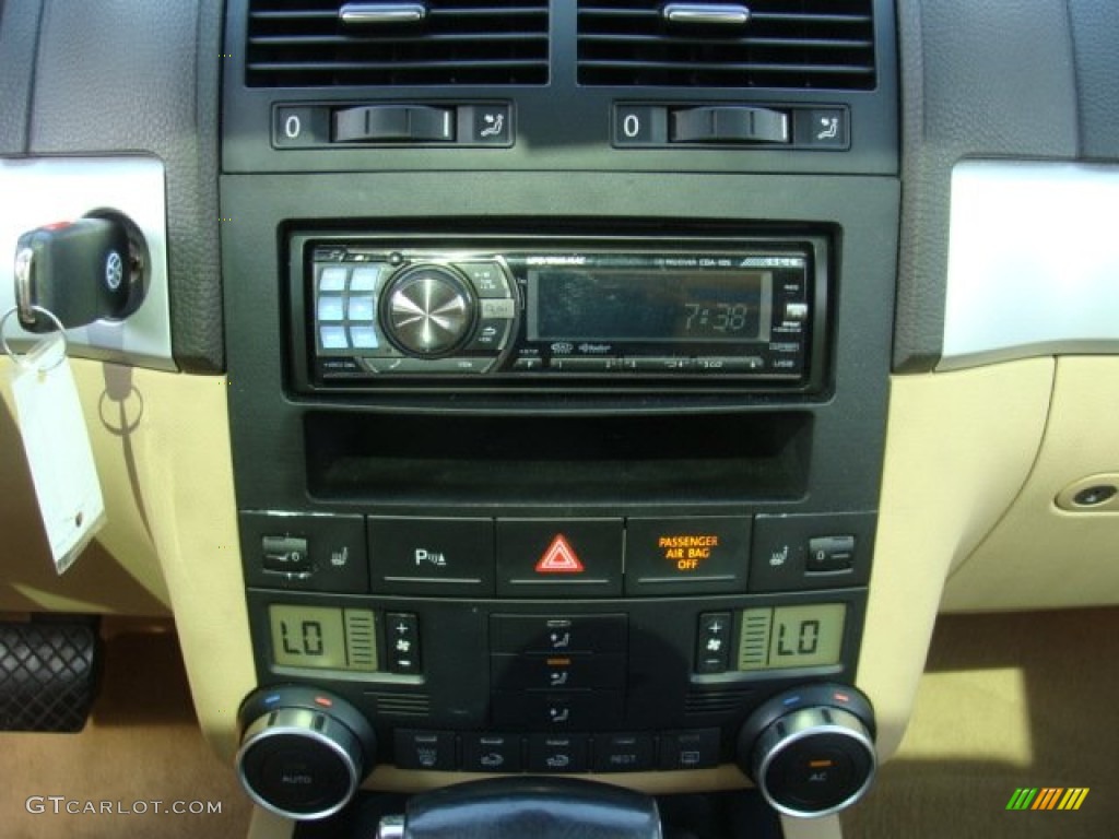2008 Touareg 2 VR6 - Cranberry Red Metallic / Pure Beige photo #9
