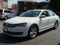 Candy White - Passat 2.5L SE Photo No. 3