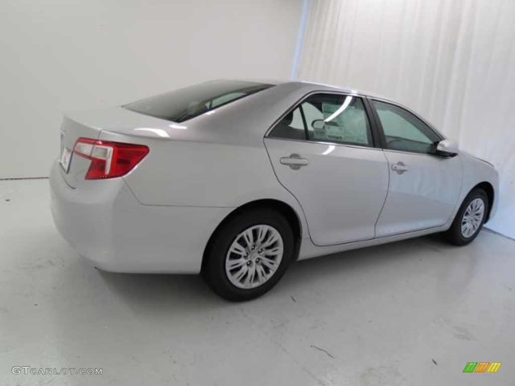 2013 Camry L - Classic Silver Metallic / Ash photo #17