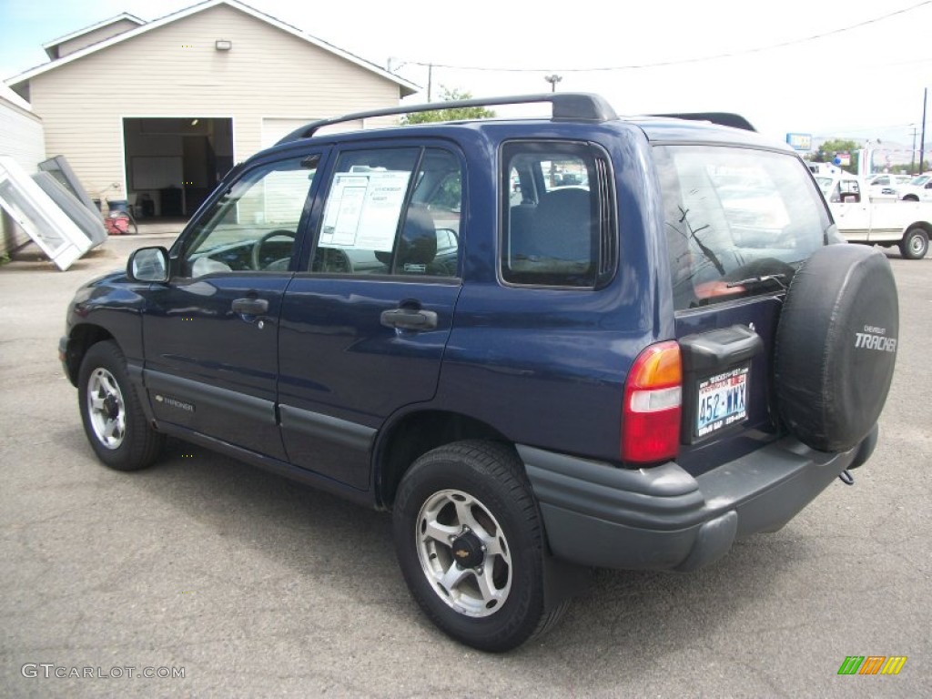 2000 Tracker 4WD Hard Top - Dark Blue Metallic / Medium Gray photo #4