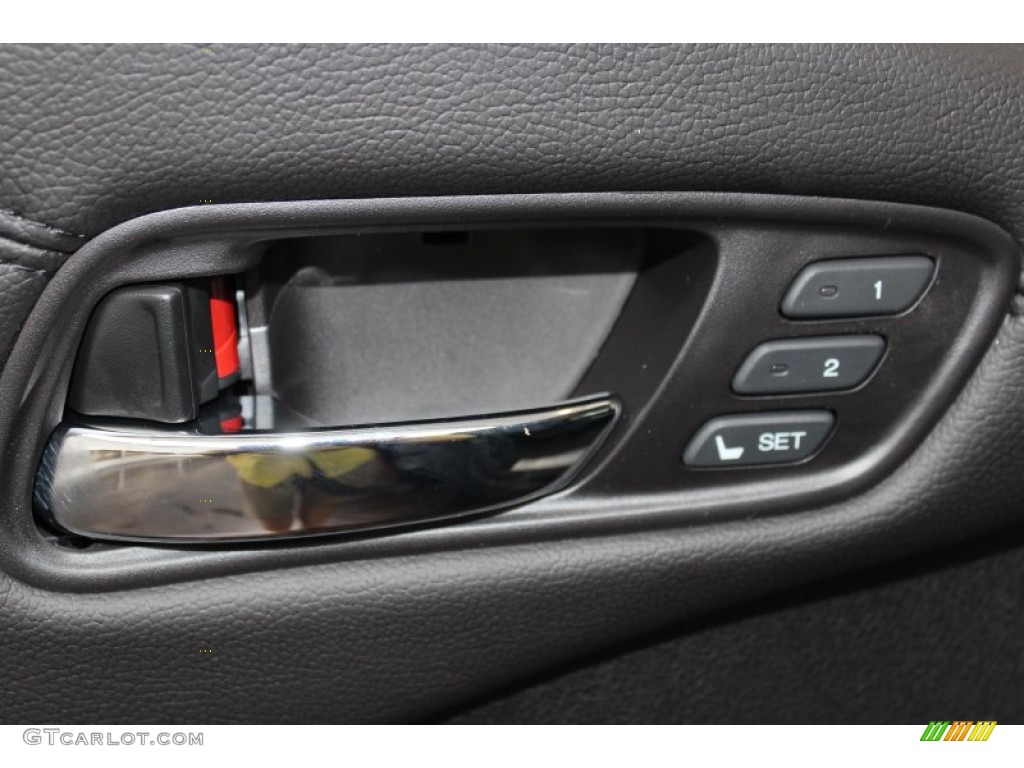 2014 Acura RDX Standard RDX Model Controls Photo #82444159