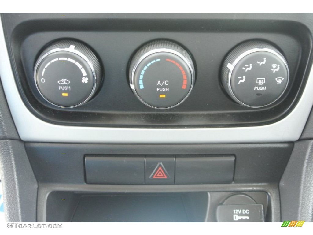 2011 Dodge Caliber Express Controls Photo #82447932