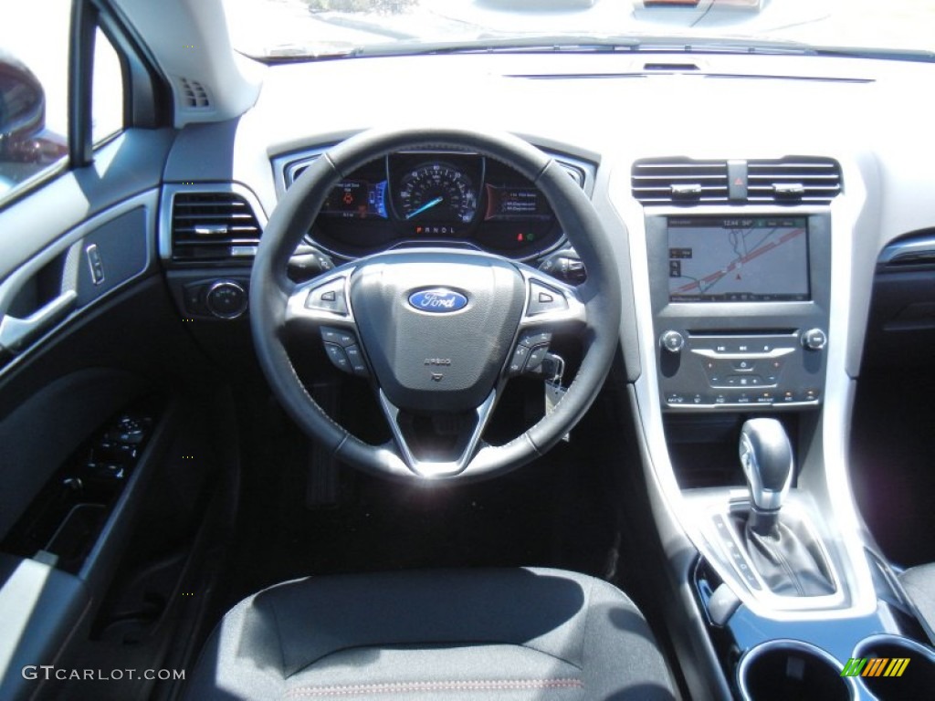 2013 Ford Fusion Hybrid SE Charcoal Black Dashboard Photo #82447944