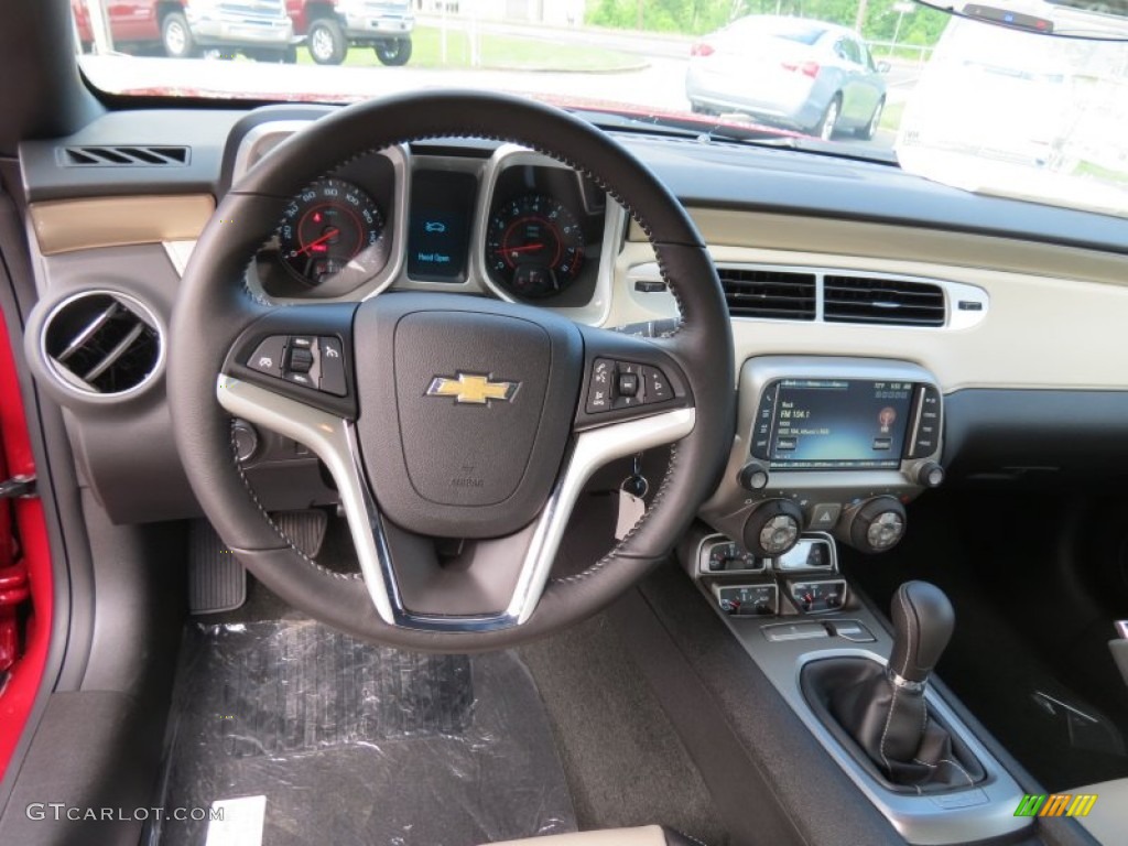 2013 Chevrolet Camaro LT Coupe Beige Dashboard Photo #82448743