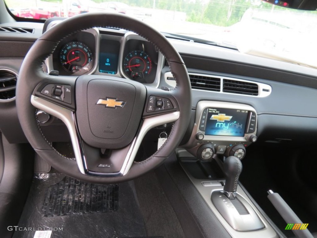 2013 Chevrolet Camaro SS Coupe Black Dashboard Photo #82450078