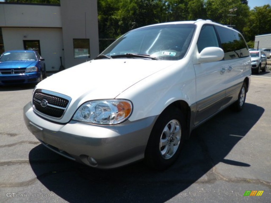 Clear White 2005 Kia Sedona EX Exterior Photo #82450363