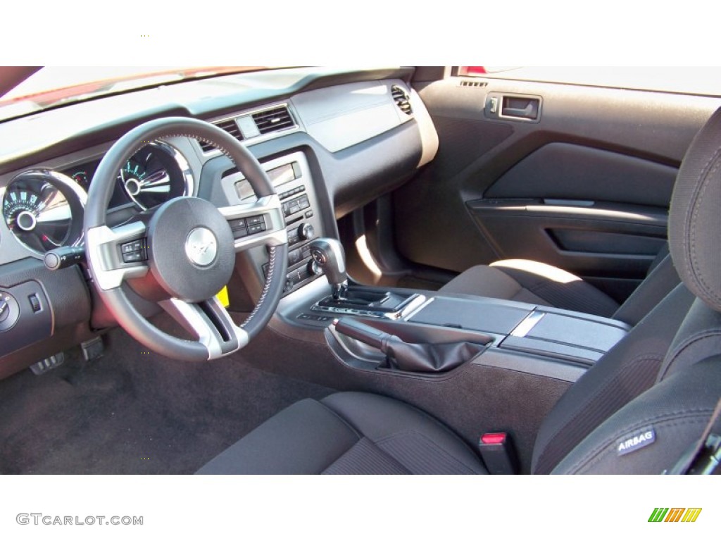 2013 Mustang V6 Coupe - Race Red / Charcoal Black photo #13