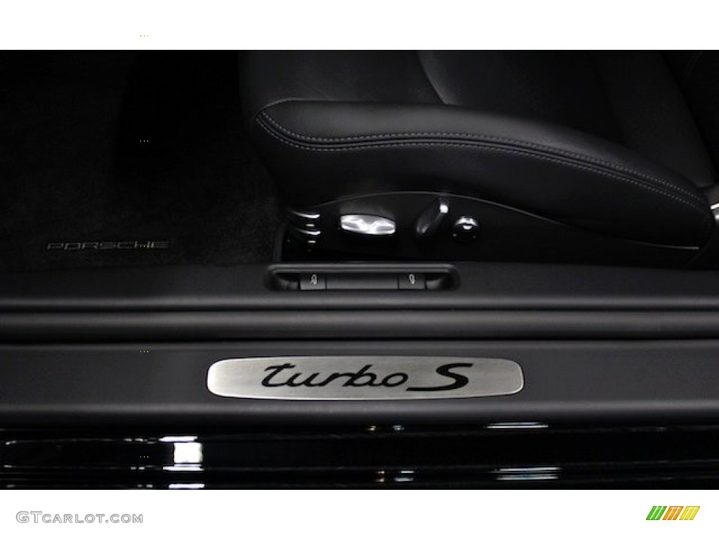 2011 Porsche 911 Turbo S Coupe Marks and Logos Photo #82451132