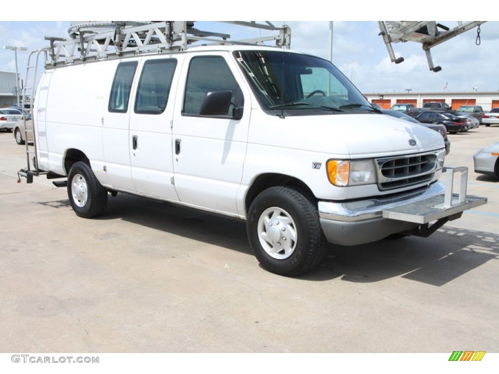 Oxford White 2000 Ford E Series Van E350 Commercial Van Ladder Exterior Photo #82452974