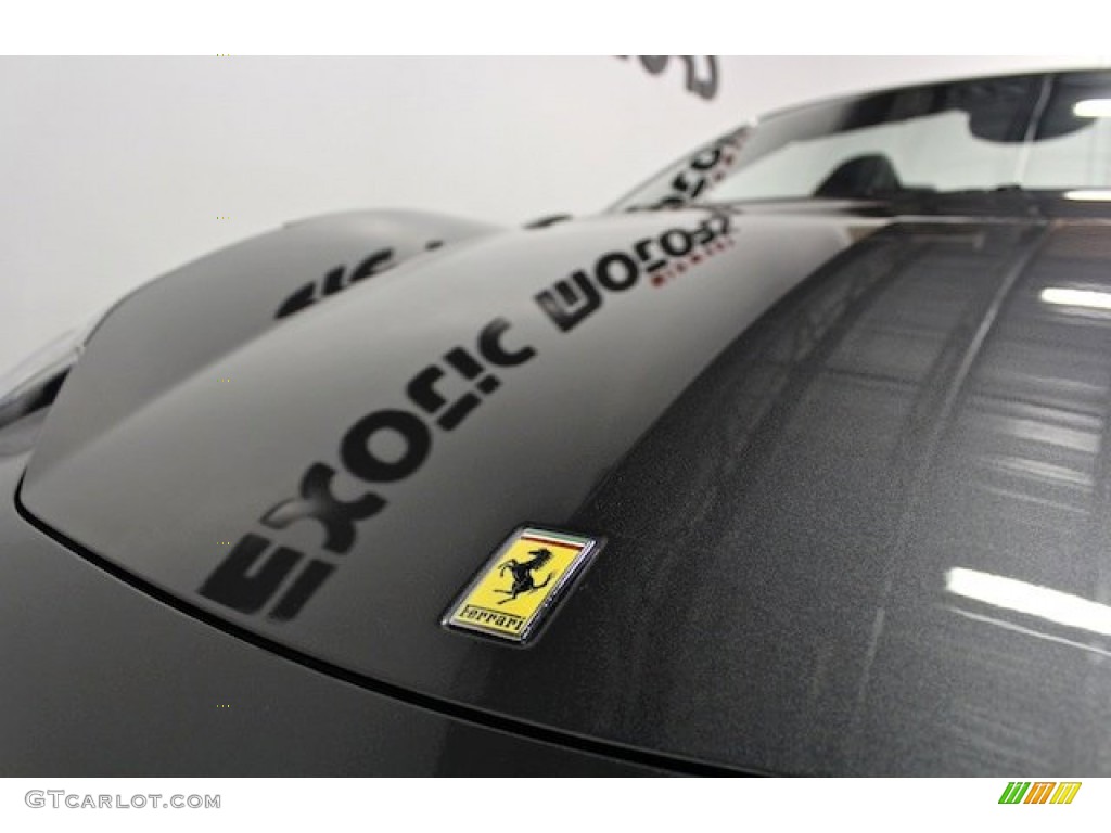 2013 458 Spider - Grigio Silverstone (Dark Grey Metallic) / Nero photo #21