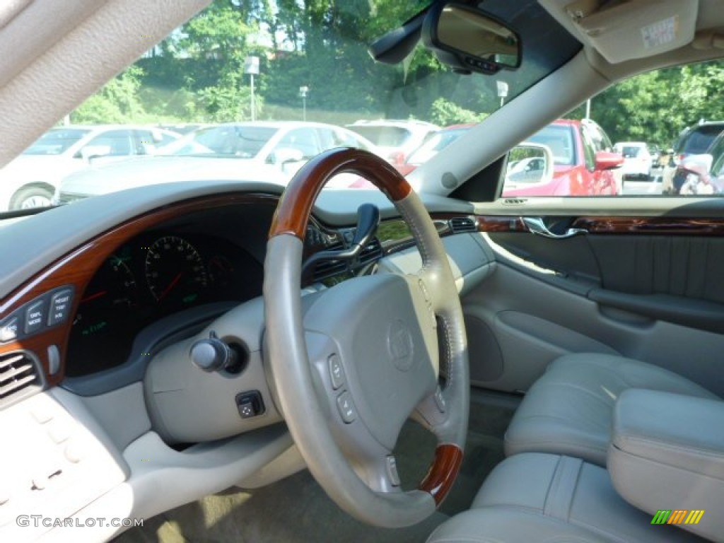 2002 DeVille DHS - White Diamond Pearl / Neutral Shale photo #18