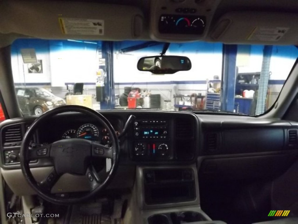 2003 Suburban 1500 LS 4x4 - Light Pewter Metallic / Tan/Neutral photo #7