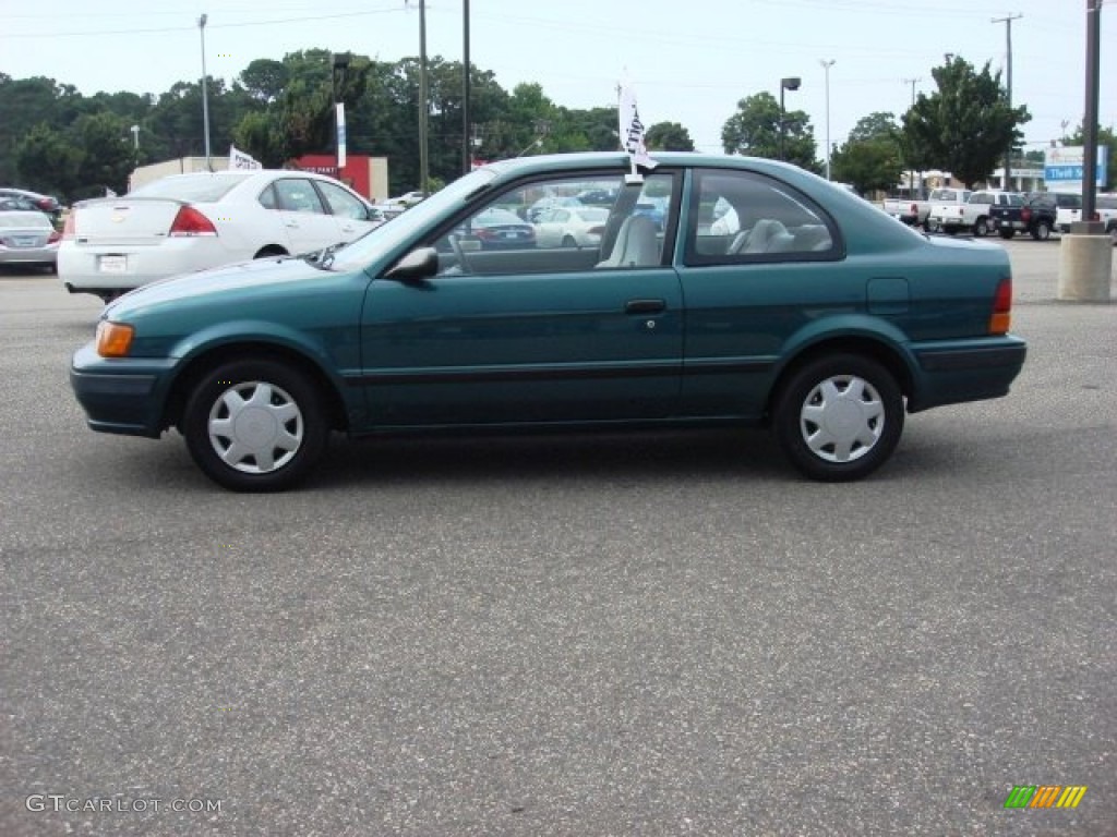 1995 Tercel DX Coupe - Sierra Green Metallic / Beige photo #3