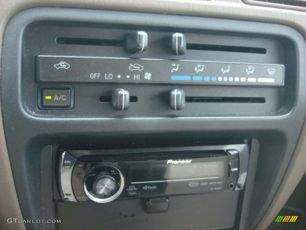 1995 Tercel DX Coupe - Sierra Green Metallic / Beige photo #18