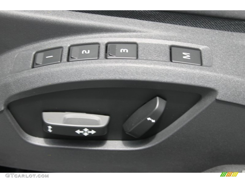 2013 C30 T5 - Caspian Blue Metallic / Off Black/Blonde photo #11