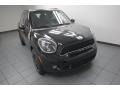 Absolute Black - Cooper S Countryman Photo No. 5