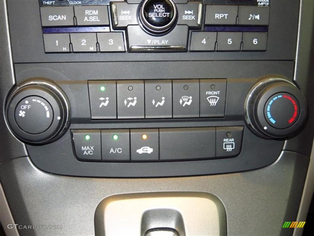 2010 Honda CR-V EX Controls Photos