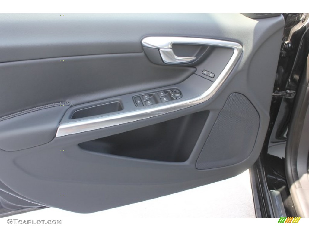 2013 Volvo S60 T5 AWD Door Panel Photos