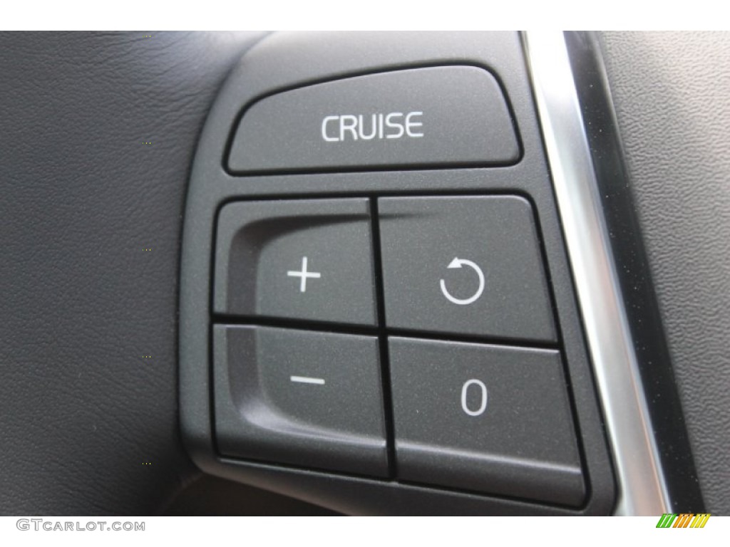 2013 Volvo S60 T5 AWD Controls Photo #82462487