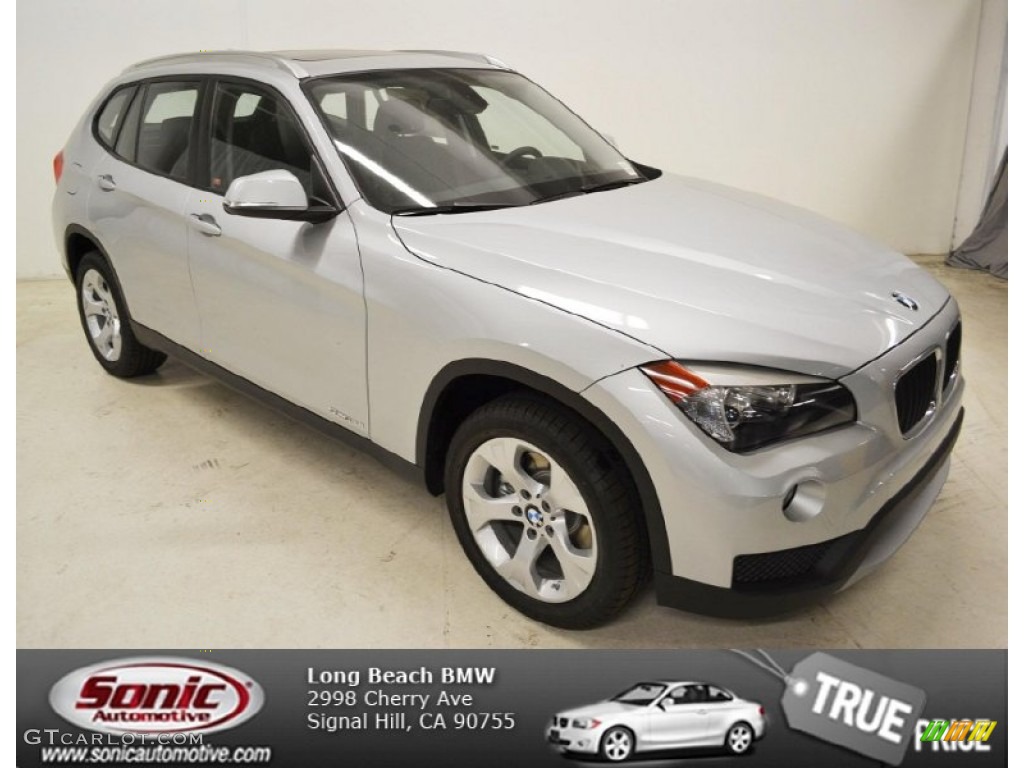 Glacier Silver Metallic BMW X1