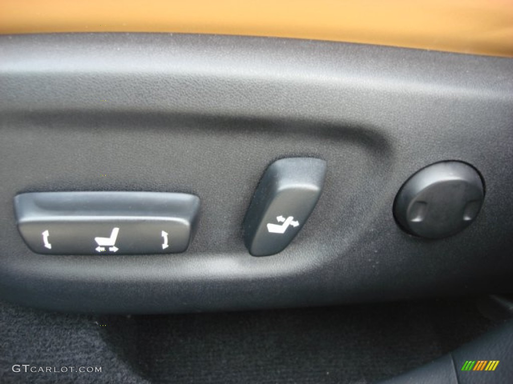 2011 CT 200h Hybrid Premium - Smokey Granite Mica / Caramel photo #15