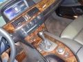 Jet Black - 5 Series 550i Sedan Photo No. 24