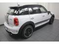 Light White - Cooper S Countryman Photo No. 8