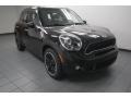 Absolute Black - Cooper S Countryman Photo No. 1