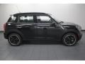 Absolute Black - Cooper S Countryman Photo No. 2