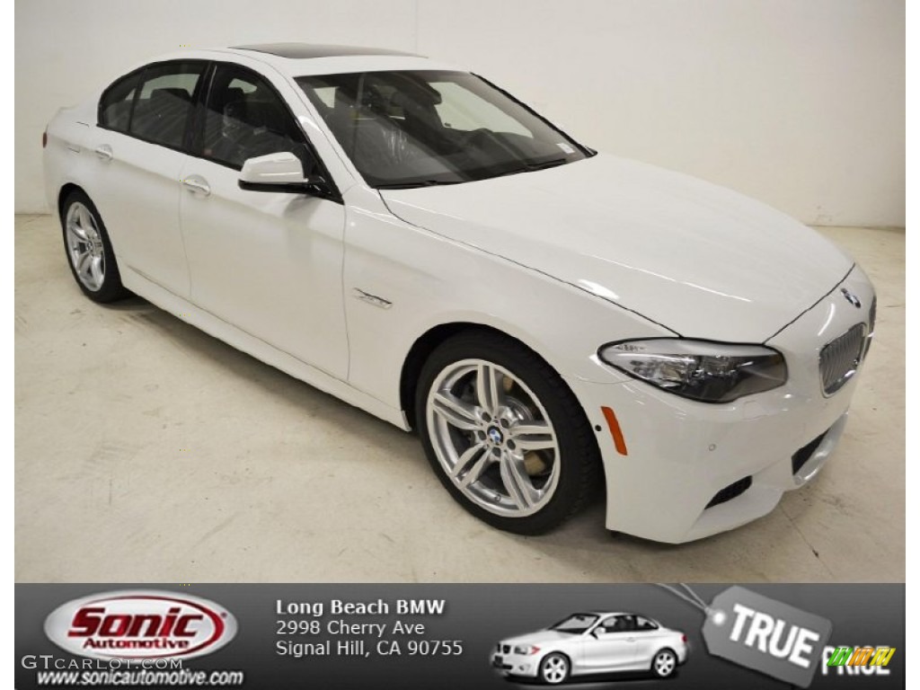 2013 5 Series 550i Sedan - Alpine White / Black photo #1