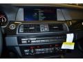 Alpine White - 5 Series 550i Sedan Photo No. 8