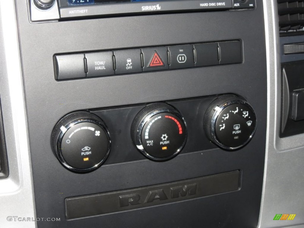 2012 Dodge Ram 1500 Sport R/T Regular Cab Controls Photo #82470013