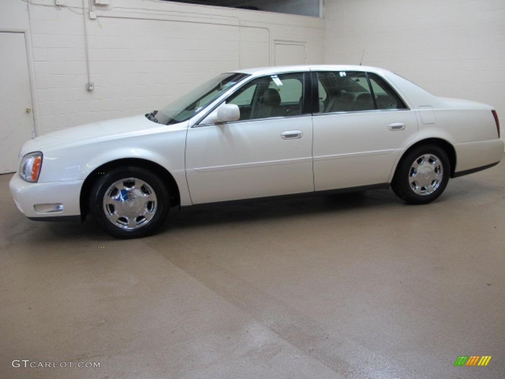 2002 DeVille Sedan - White Diamond Pearl / Neutral Shale photo #4