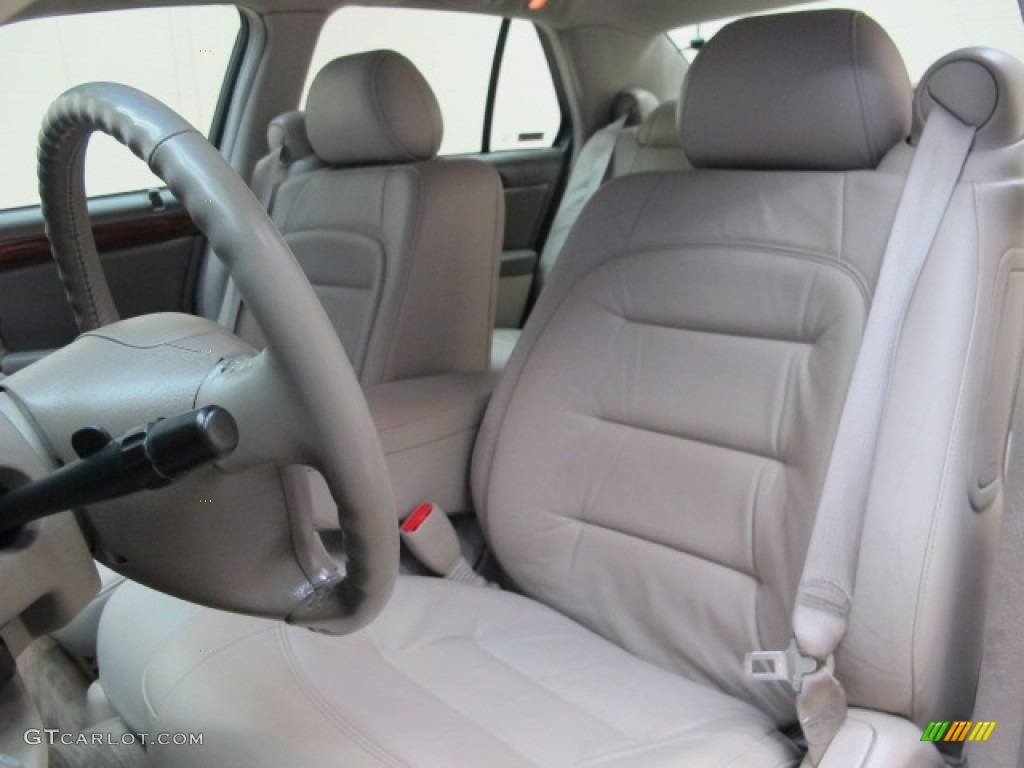 2002 DeVille Sedan - White Diamond Pearl / Neutral Shale photo #15