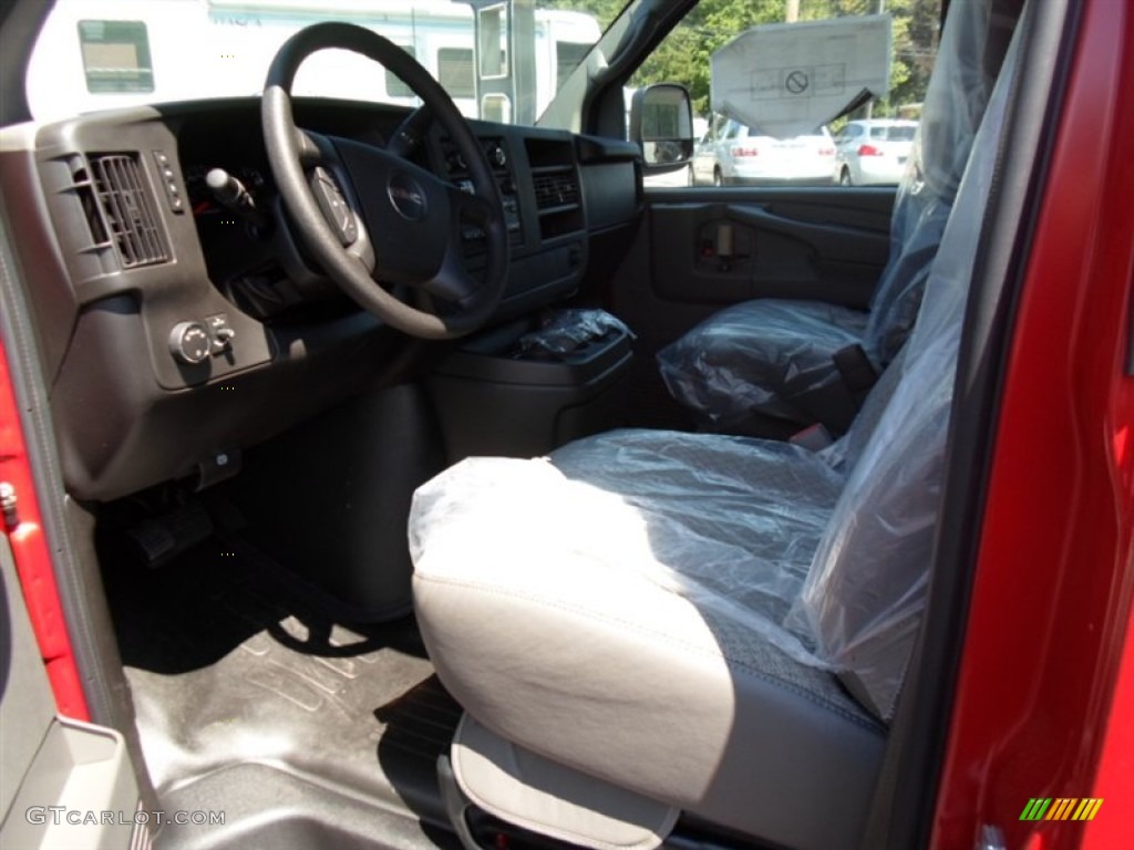 2013 Savana Van 2500 Cargo - Fire Red / Medium Pewter photo #4