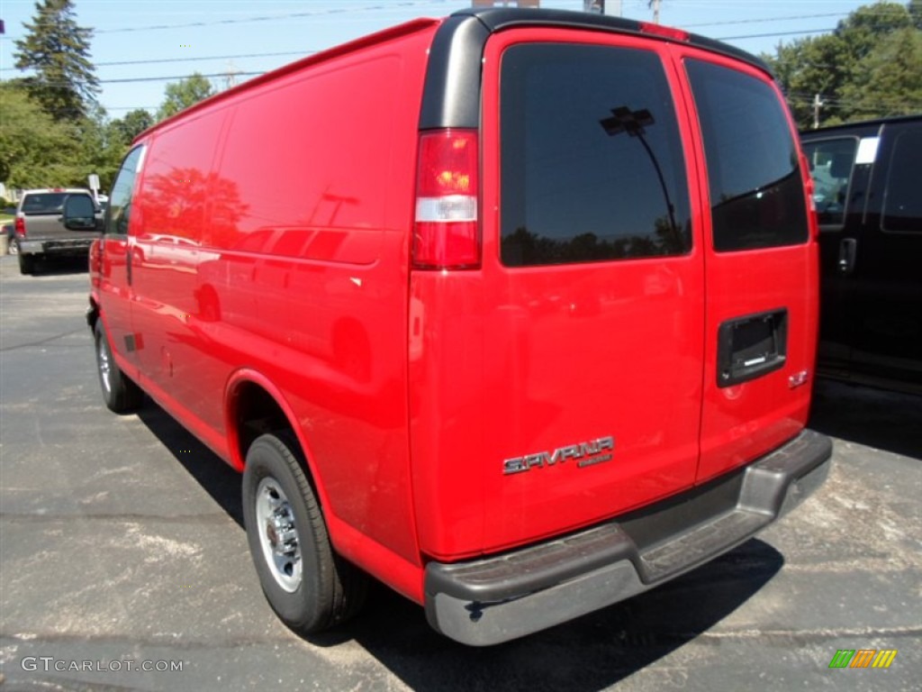 2013 Savana Van 2500 Cargo - Fire Red / Medium Pewter photo #6