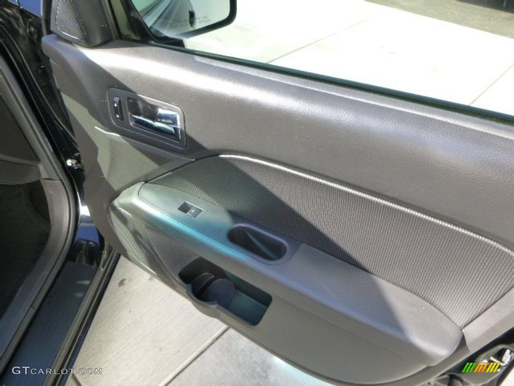 2008 Milan V6 Premier AWD - Black / Dark Charcoal photo #12