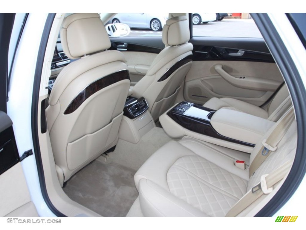 2013 Audi A8 L 3.0T quattro Rear Seat Photo #82472948