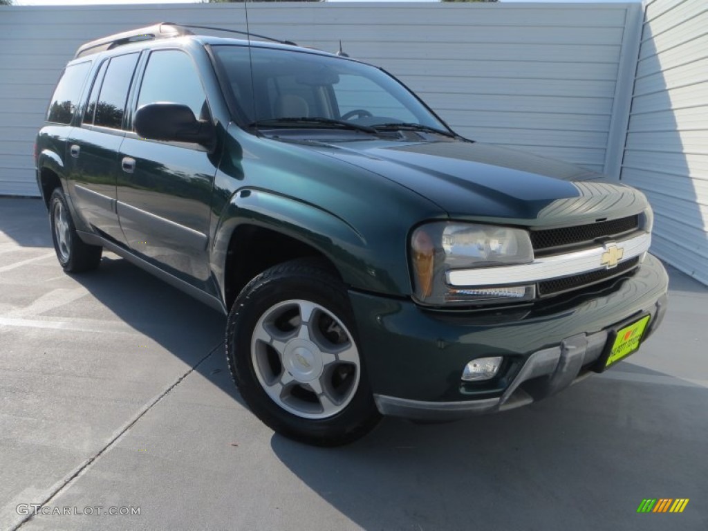 2005 TrailBlazer EXT LS - Emerald Jewel Green Metallic / Light Gray photo #2